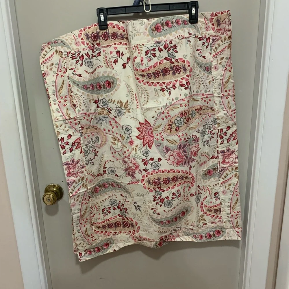 Pottery Barn Elizabeth Paisley Pillowcases